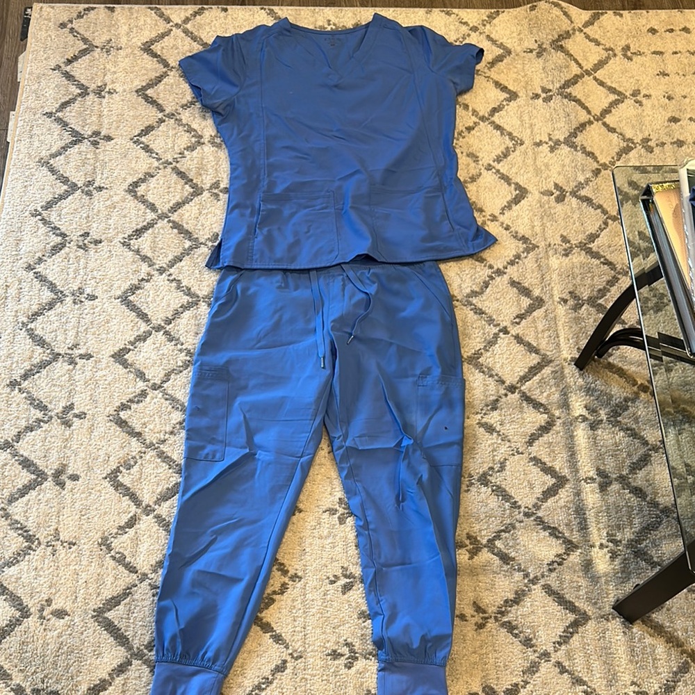 Seal blue med couture women’s scrub set